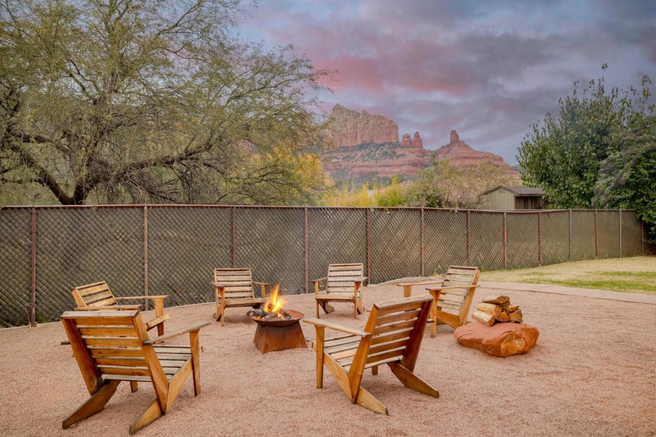 Sedona Sunrise By Avantstay Majestic Red Rocks Views~Walk To Jordan Trailhead~Peloton Bike~Hot Tub~Wifi Exterior photo